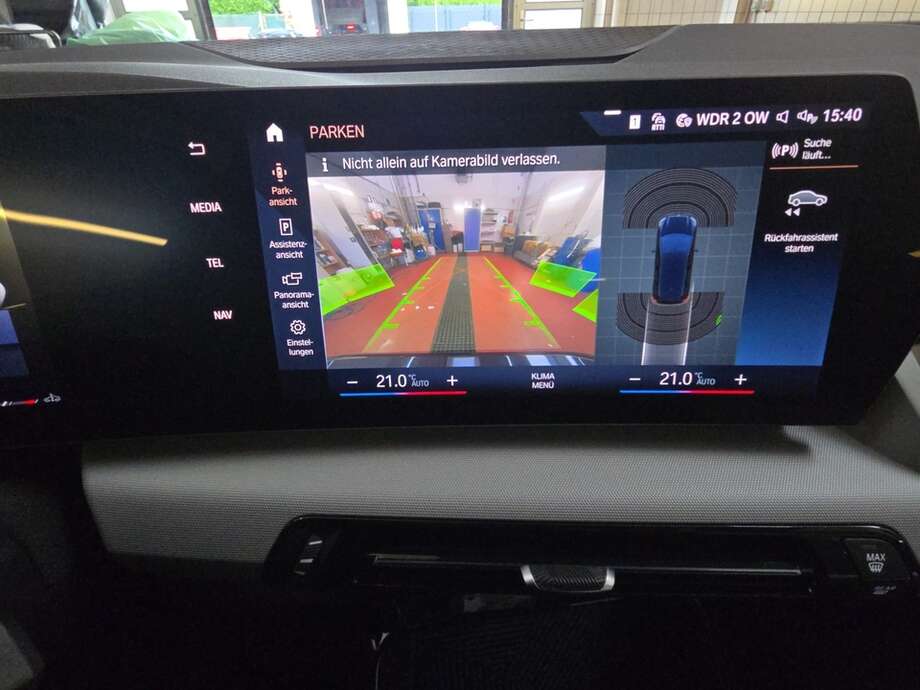BMW 218 Active Tourer (Bild 18/18)