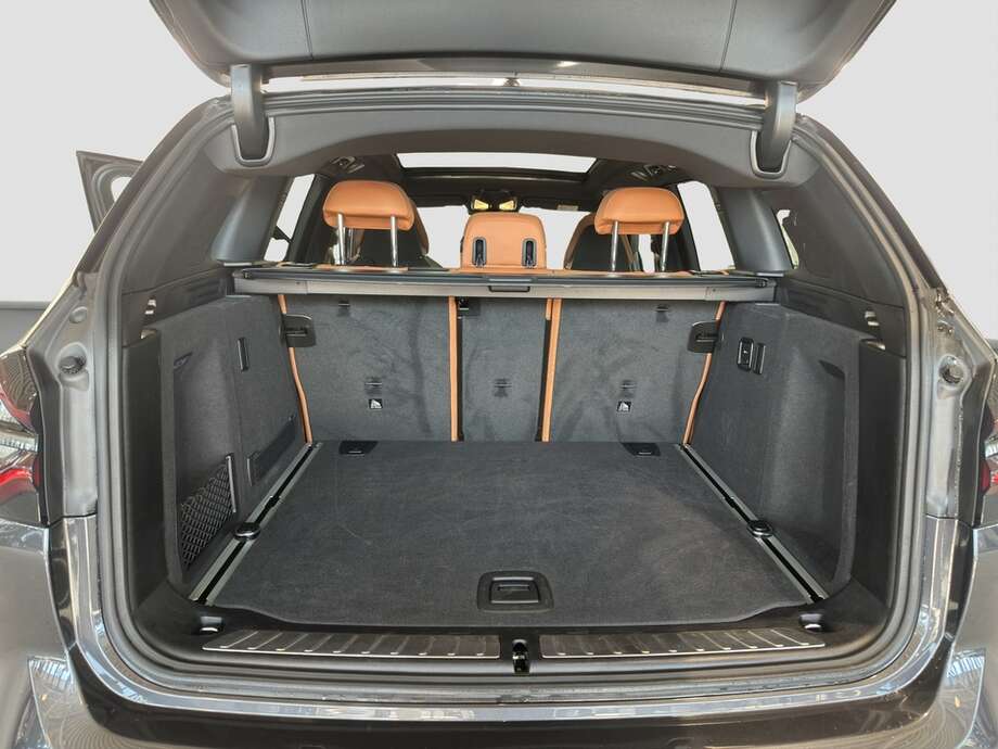 BMW X3 (Bild 15/18)