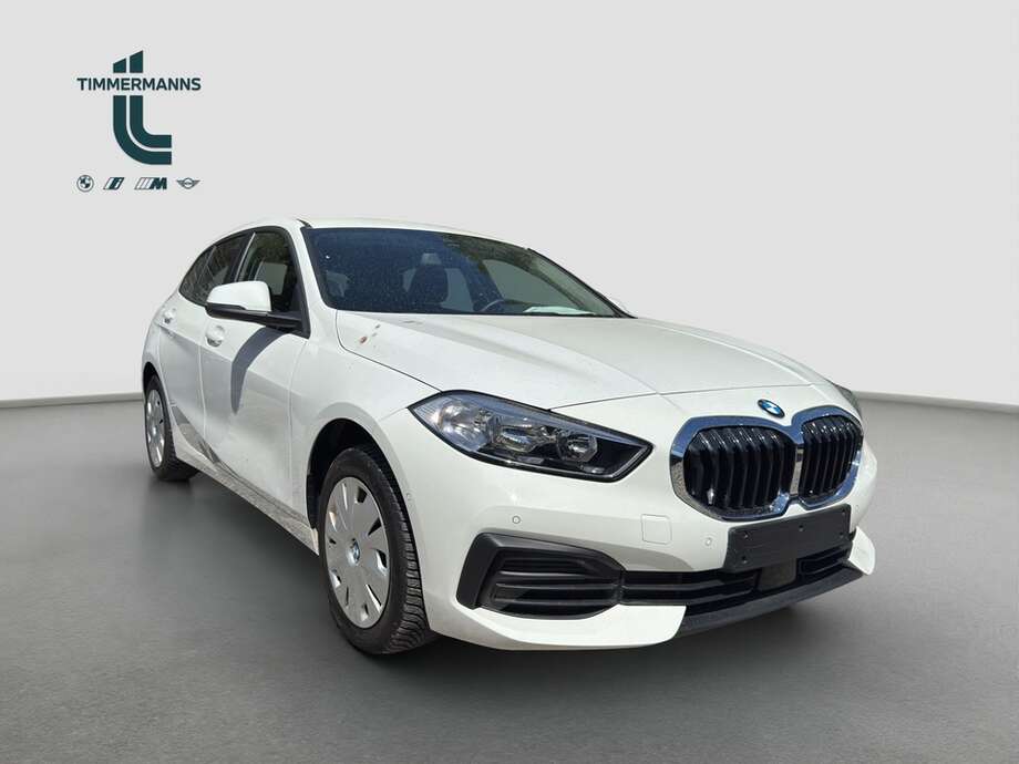BMW 116i (Bild 7/16)