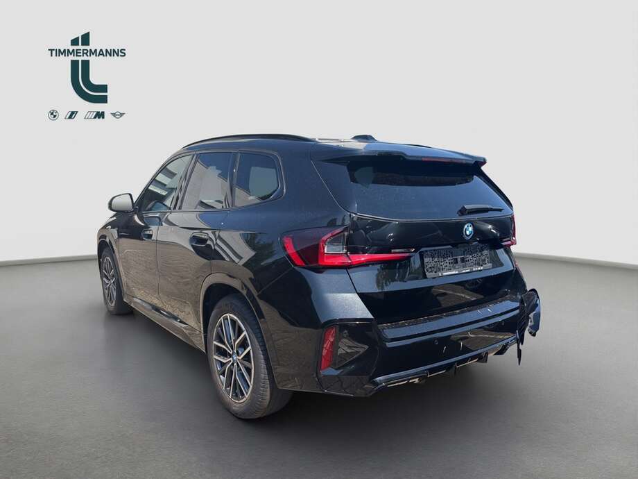 BMW iX1 xDrive30 (Bild 3/6)