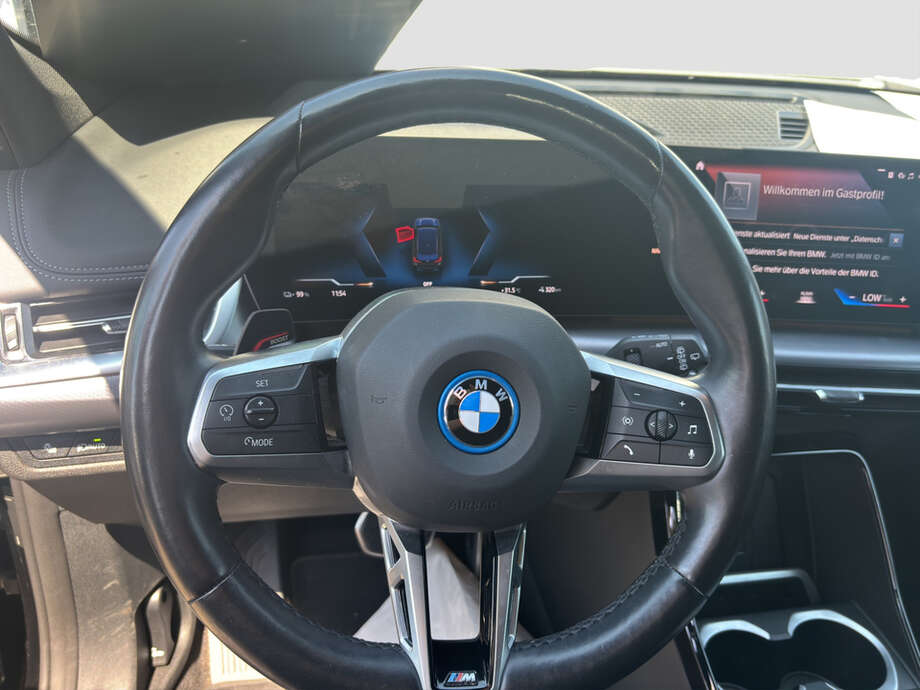 BMW iX1 xDrive30 (Bild 6/6)