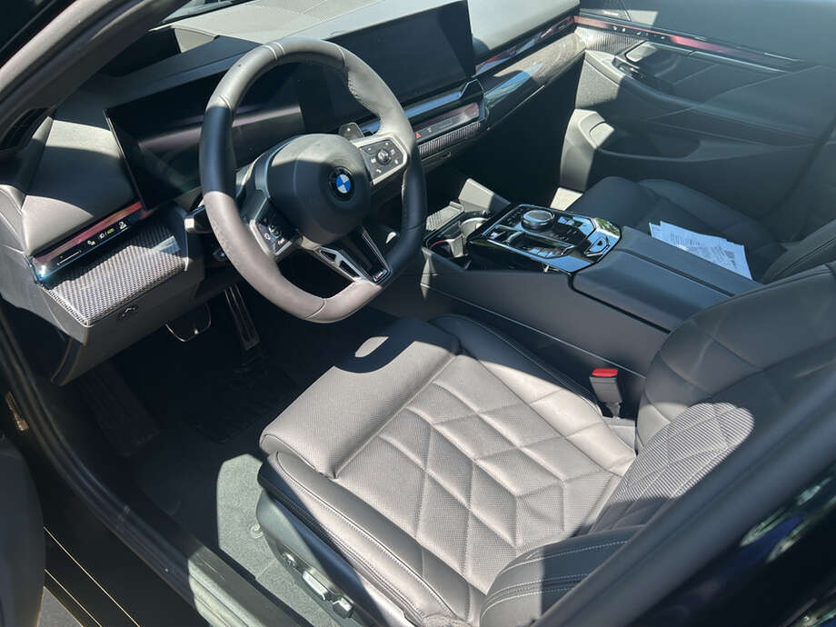 BMW 520d (Bild 6/6)