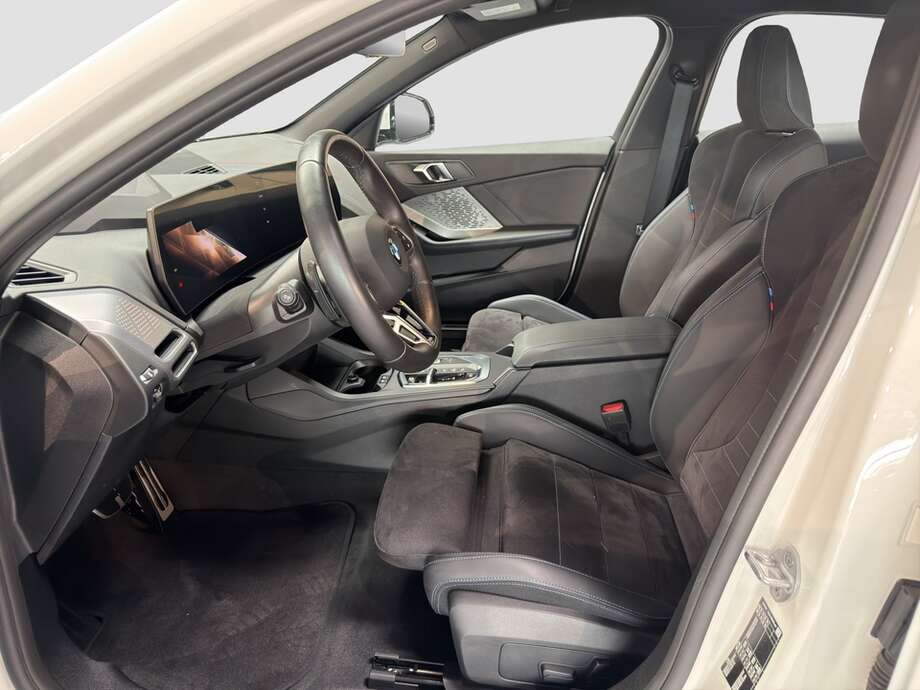 BMW 120 (Bild 11/19)