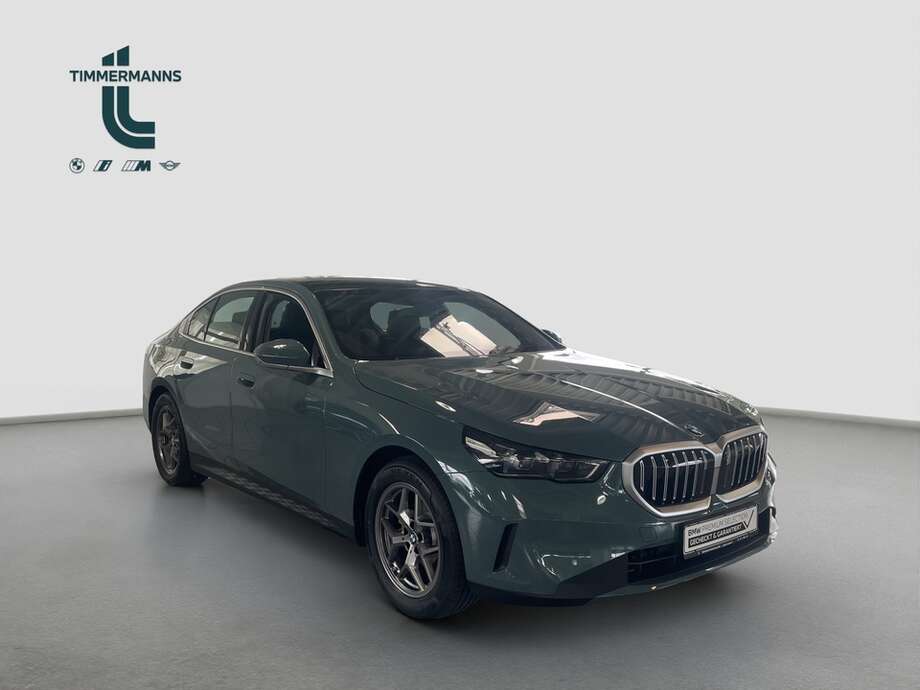 BMW 520i (Bild 8/19)