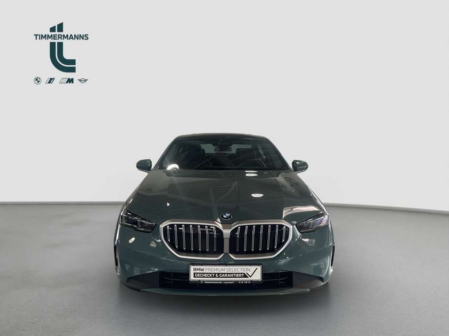 BMW 520i (Bild 9/19)
