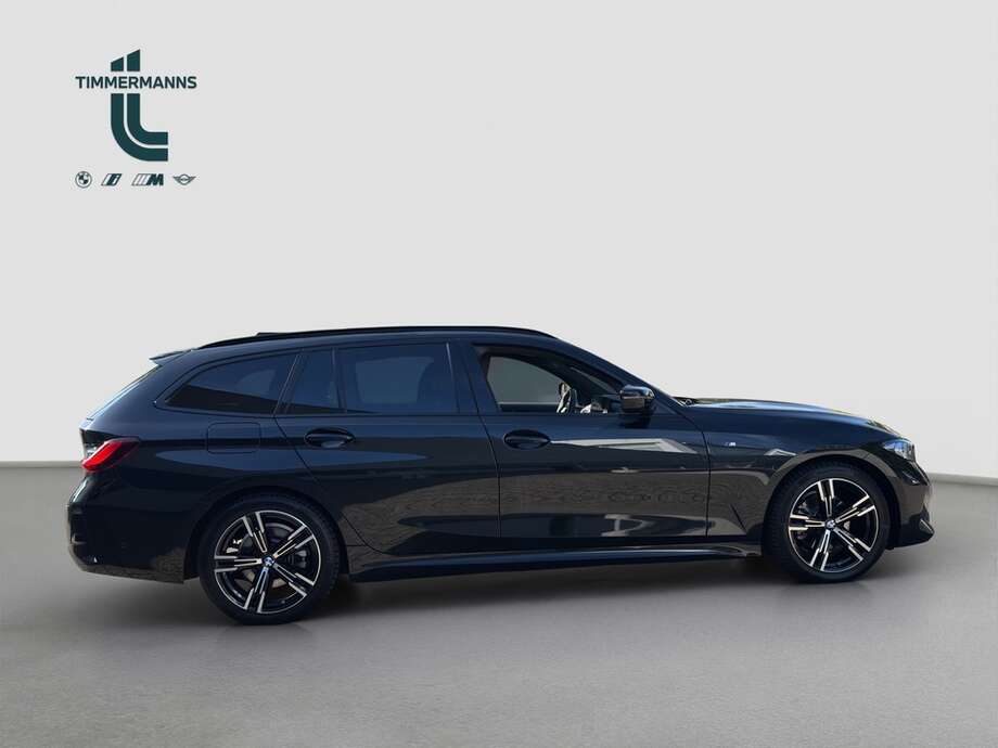 BMW 320d (Bild 6/16)