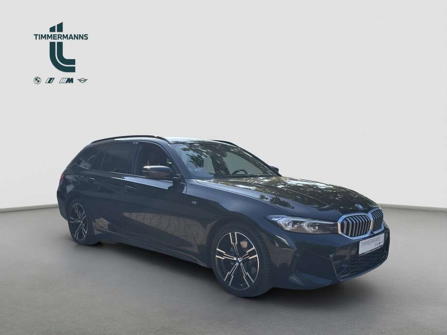 BMW 320d (Bild 7/16)