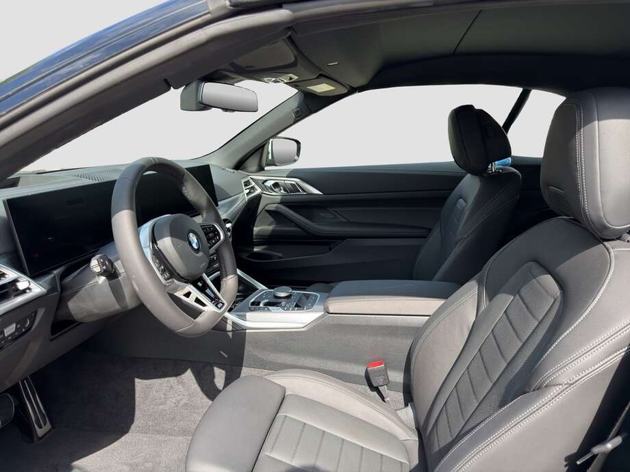 BMW 420i (Bild 10/15)