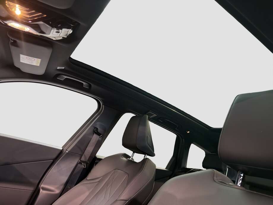 BMW X3 (Bild 11/18)