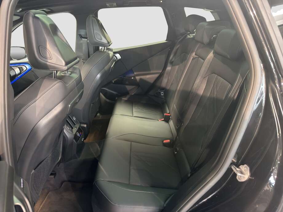 BMW X3 (Bild 14/18)