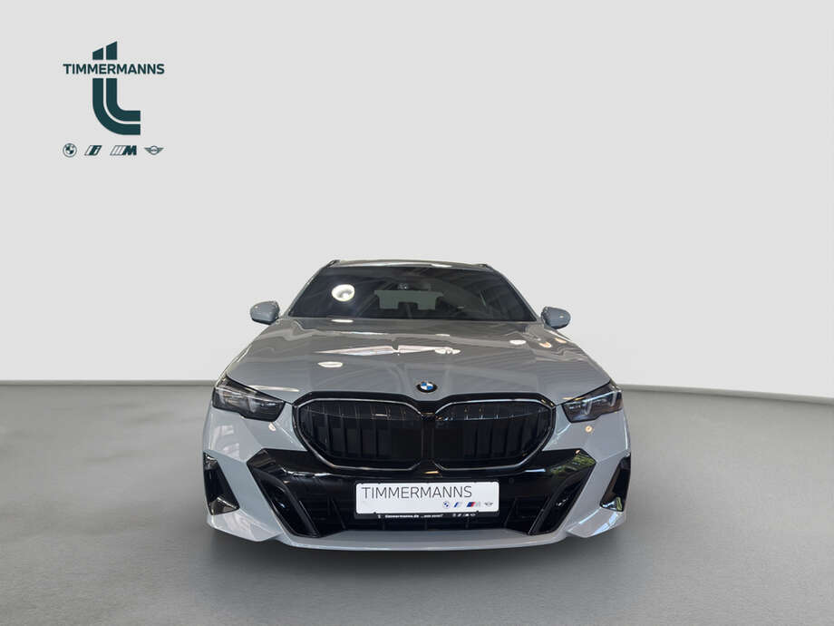 BMW 520d (Bild 8/17)