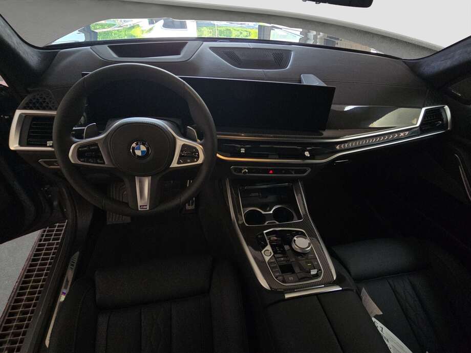 BMW X7 xDrive40d (Bild 13/19)