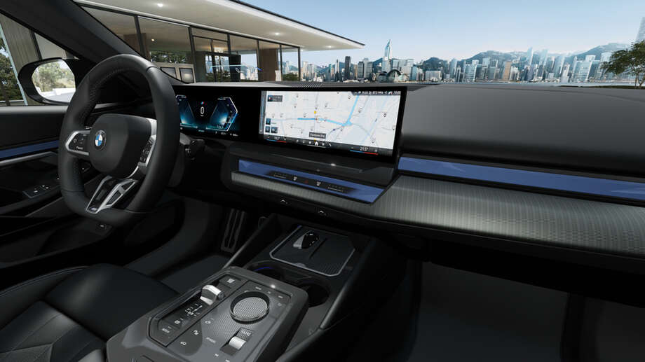 BMW i5 eDrive40 Touring (Bild 5/5)