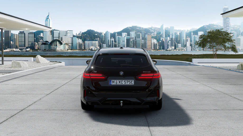 BMW i5 eDrive40 Touring (Bild 3/5)
