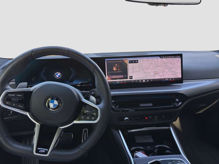 BMW 320d (Bild 12/15)