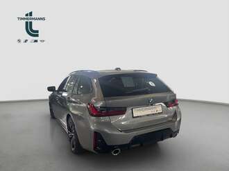 BMW 320d (Bild 2/16)