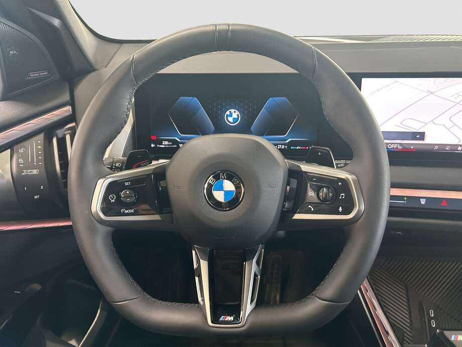 BMW X3 (Bild 12/20)