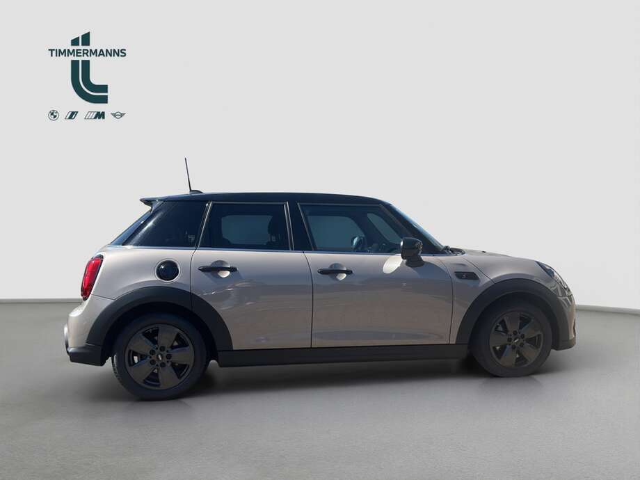 MINI Cooper S (Bild 6/18)