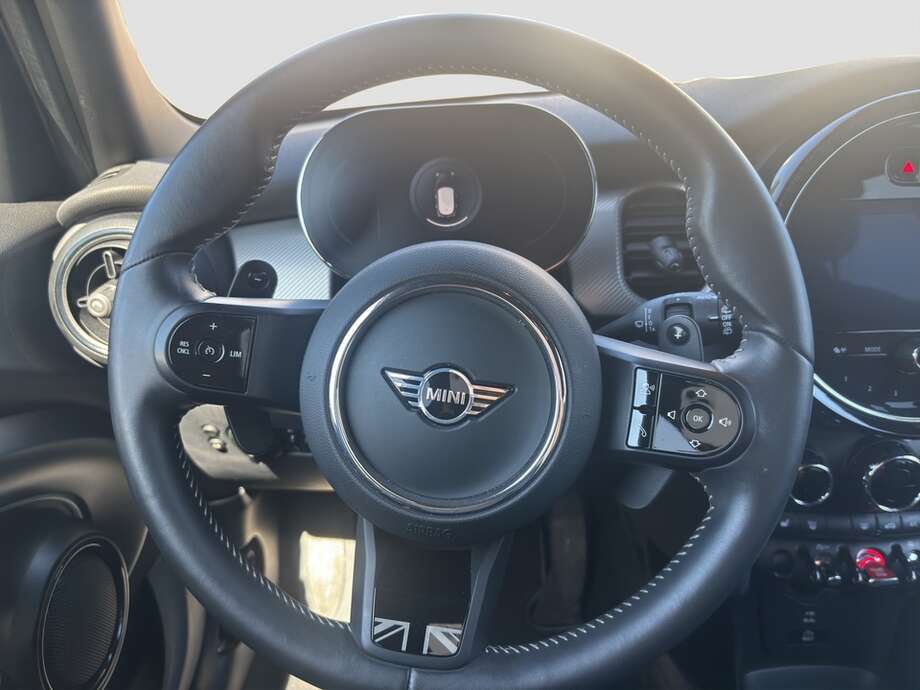 MINI Cooper S (Bild 11/18)