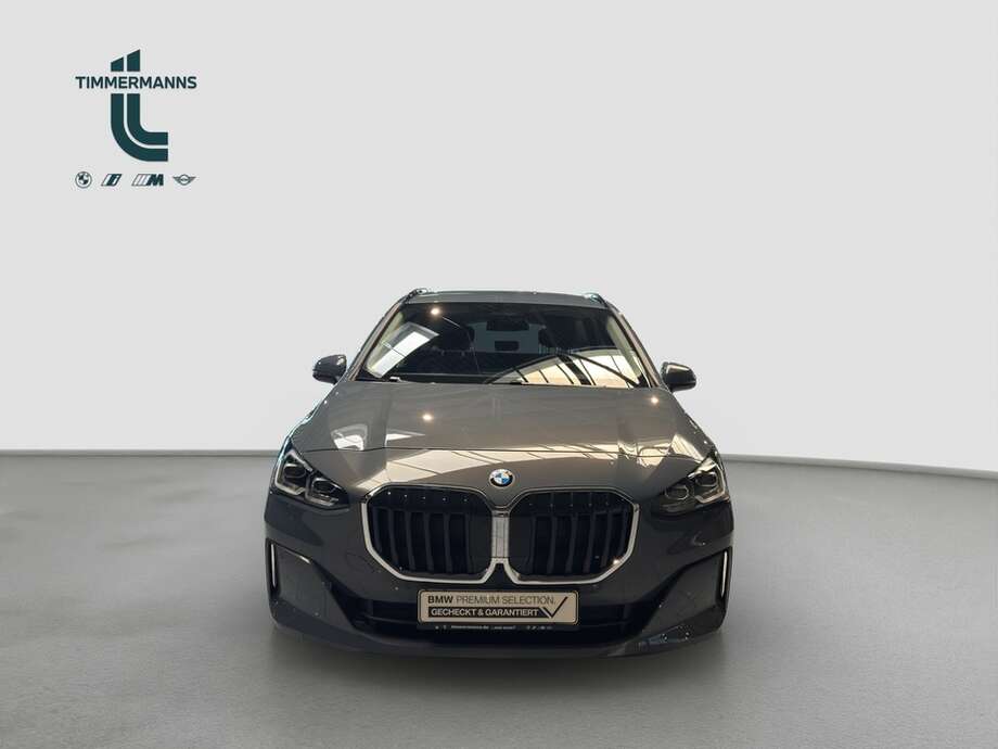 BMW 220 Active Tourer (Bild 8/15)