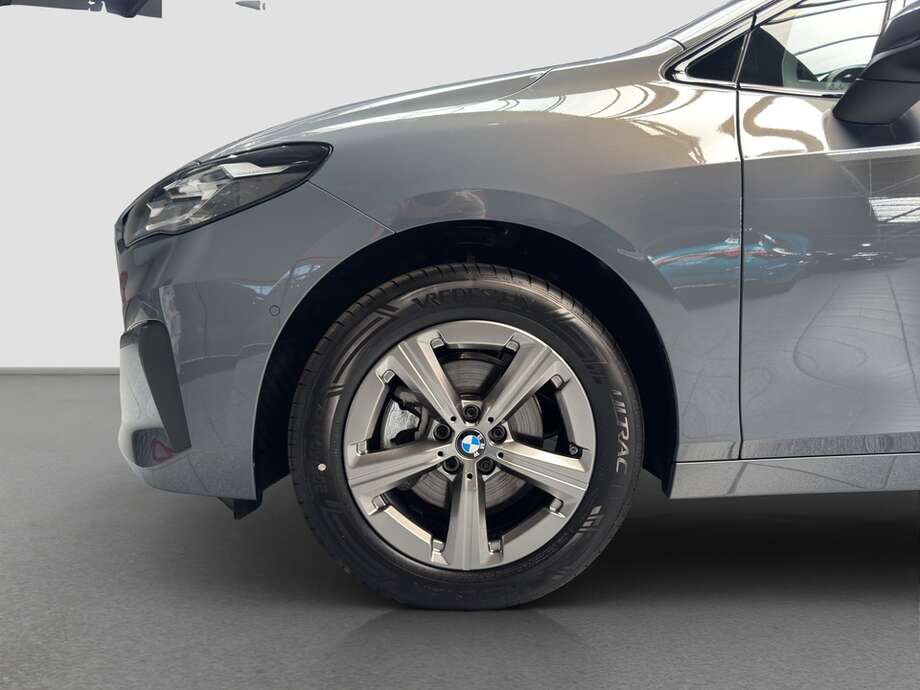 BMW 220 Active Tourer (Bild 9/15)