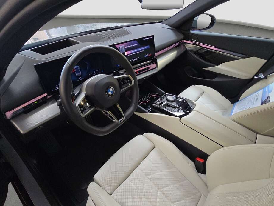 BMW 520i (Bild 10/19)
