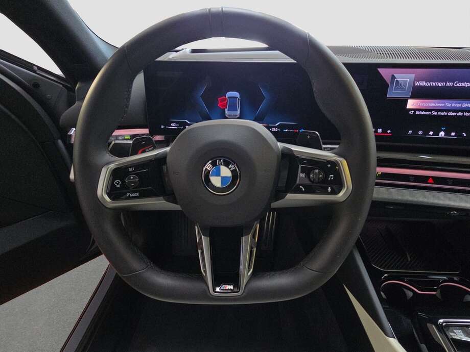 BMW 520i (Bild 12/19)