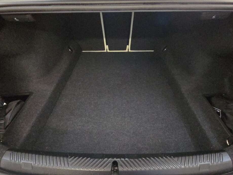 BMW 520i (Bild 15/19)