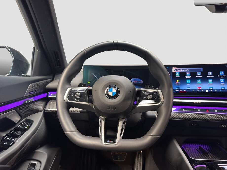 BMW 540d xDrive (Bild 12/15)