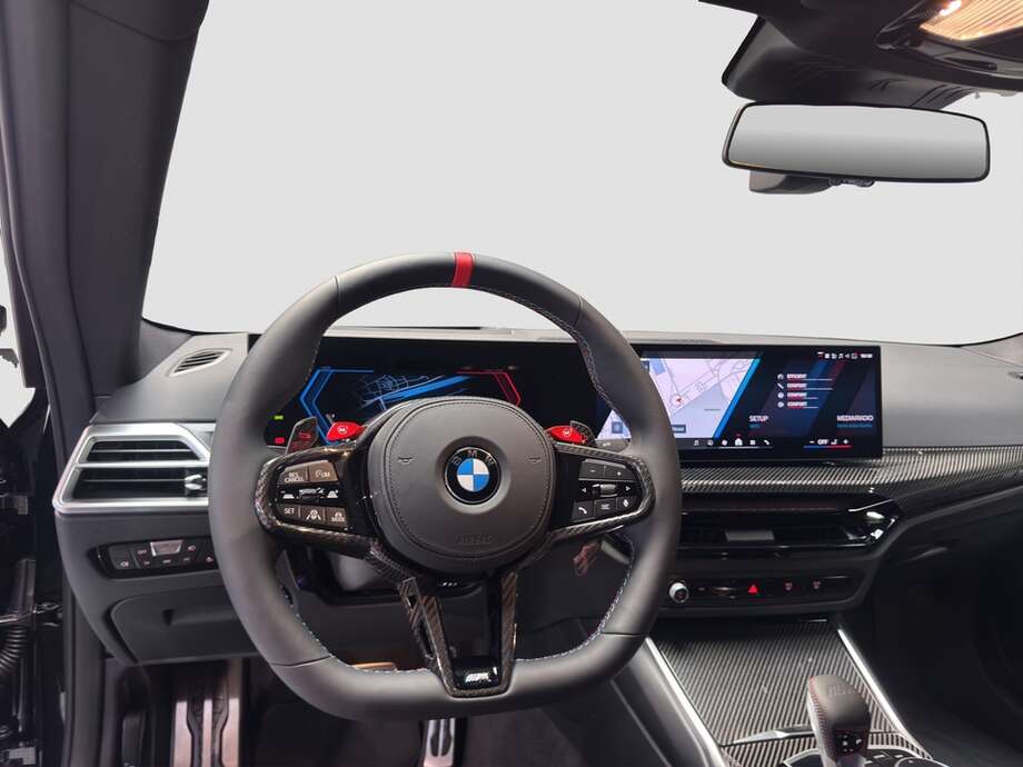 BMW M4 (Bild 12/18)