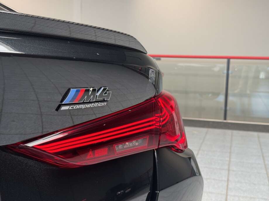 BMW M4 (Bild 18/18)