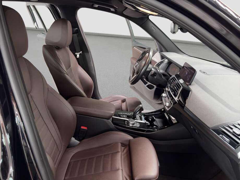 BMW X3 (Bild 15/15)