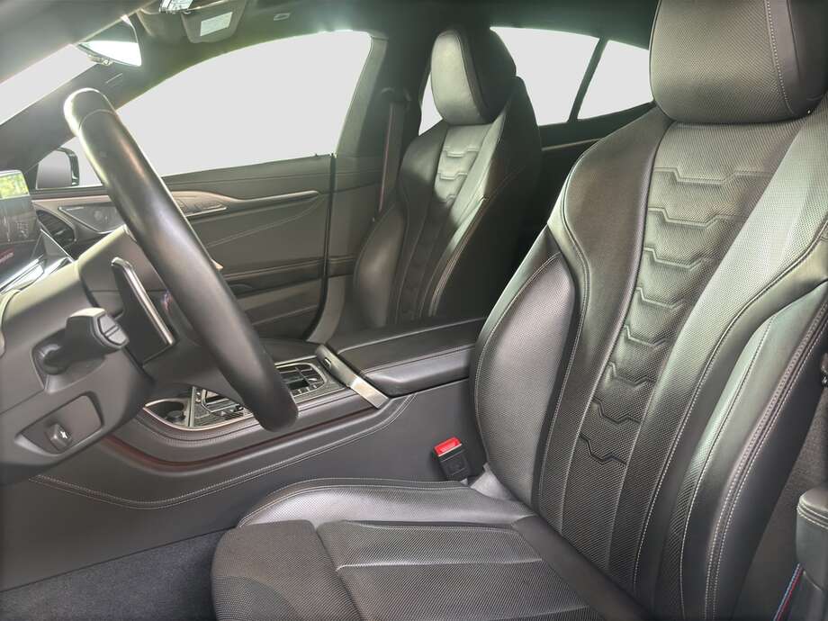 BMW M850i xDrive Gran Coupe Steptronic (Bild 10/22)