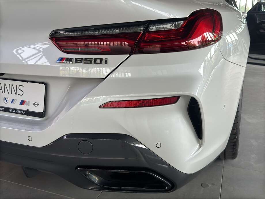 BMW M850i xDrive Gran Coupe Steptronic (Bild 22/22)