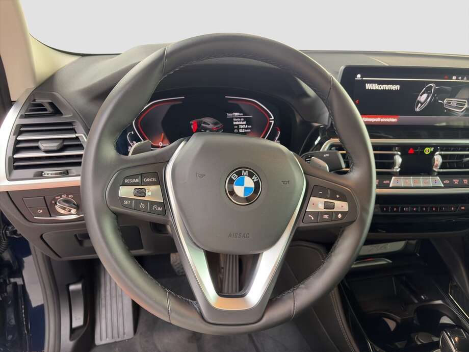 BMW X4 (Bild 12/16)