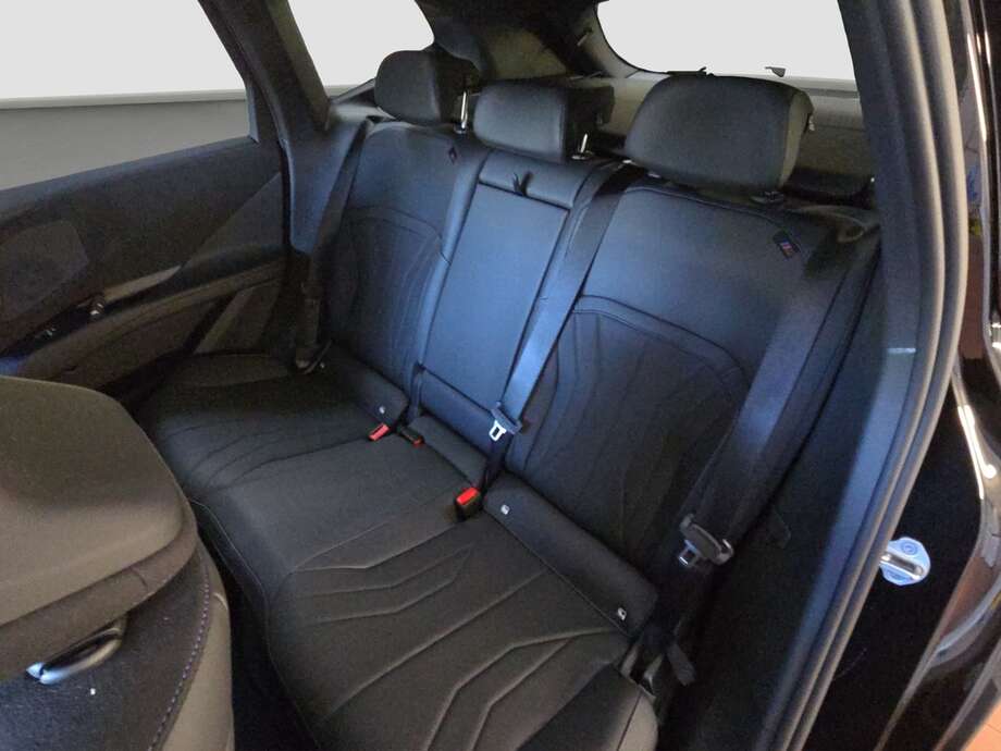 BMW 318 Gran Turismo (Bild 13/16)