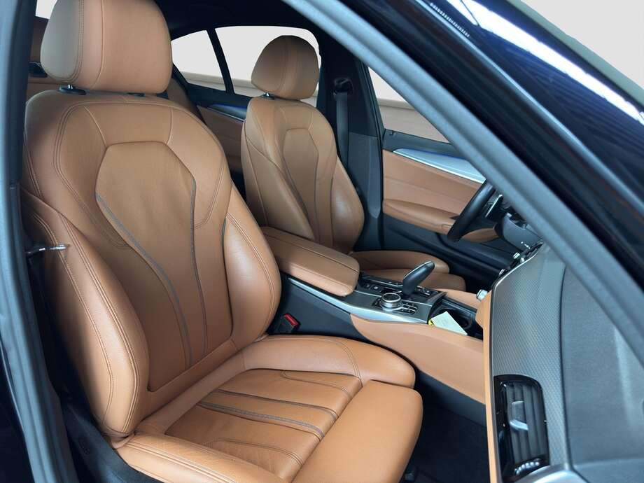 BMW 530e xDrive (Bild 15/22)