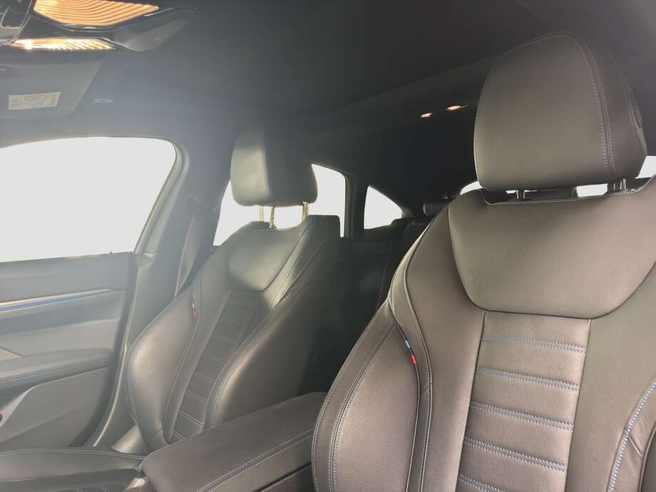 BMW i4 (Bild 11/16)