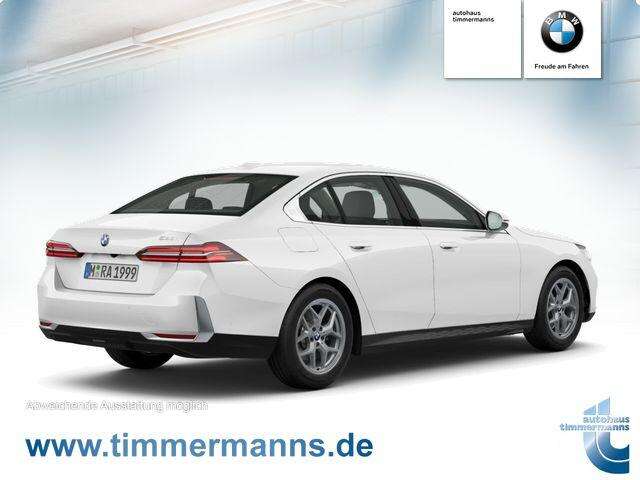 BMW 520i (Bild 5/6)