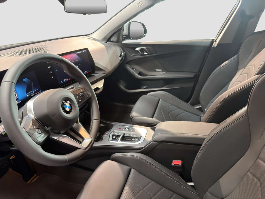 BMW 216 Gran Tourer (Bild 10/17)