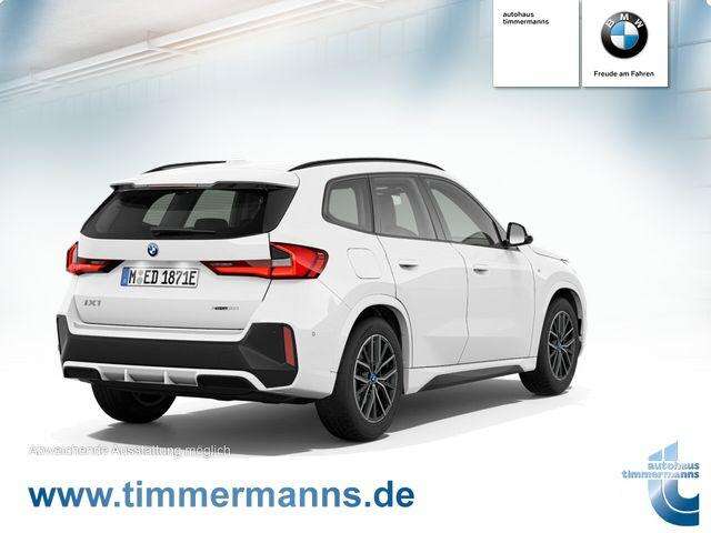 BMW iX1 xDrive30 (Bild 2/5)