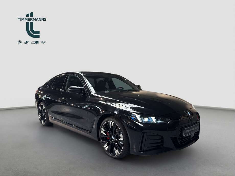 BMW i4 (Bild 7/17)