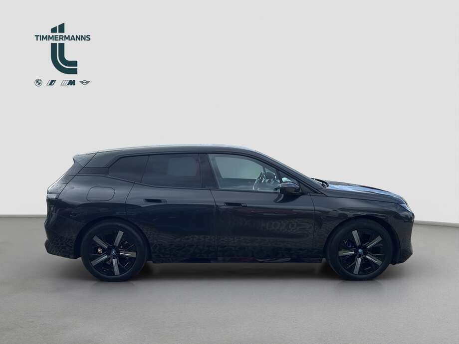 BMW iX (Bild 7/24)