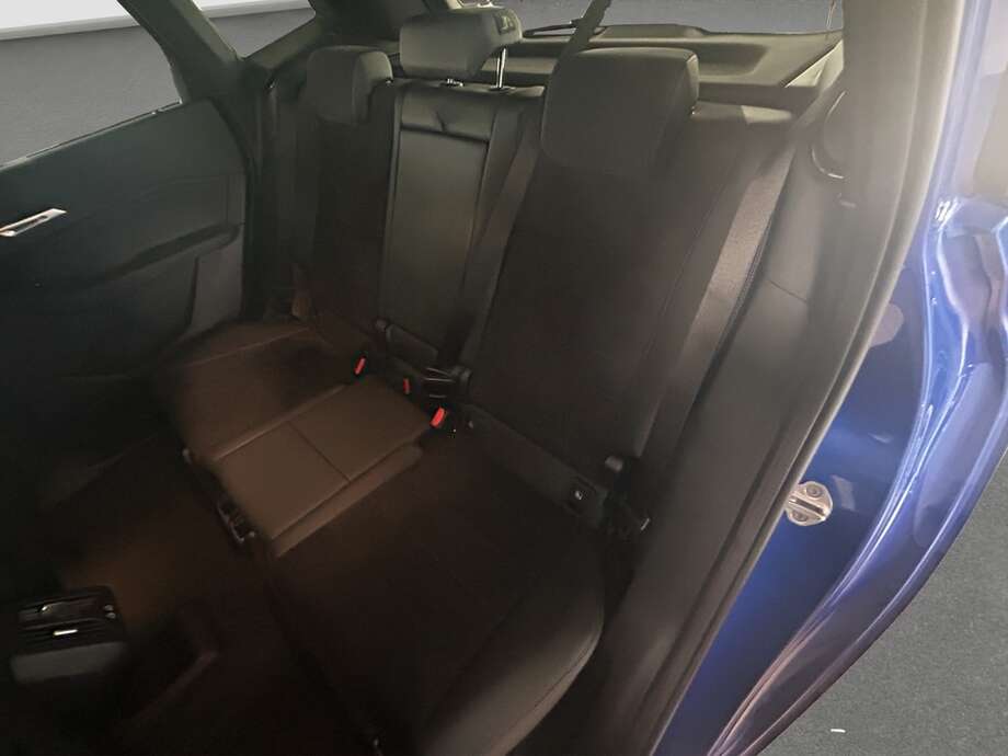 BMW 218 Active Tourer (Bild 15/20)