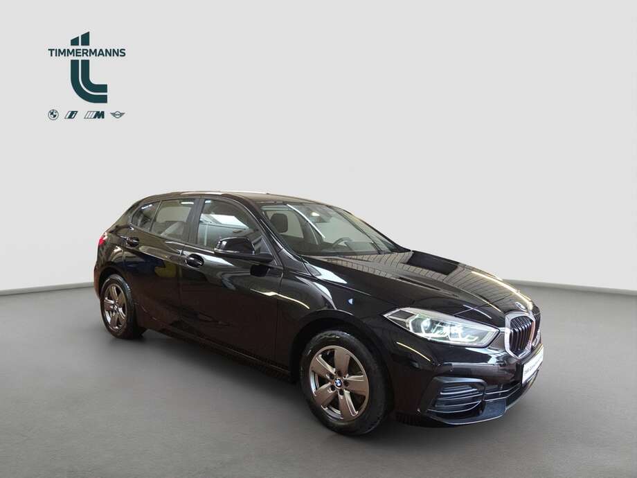 BMW 116d (Bild 7/18)