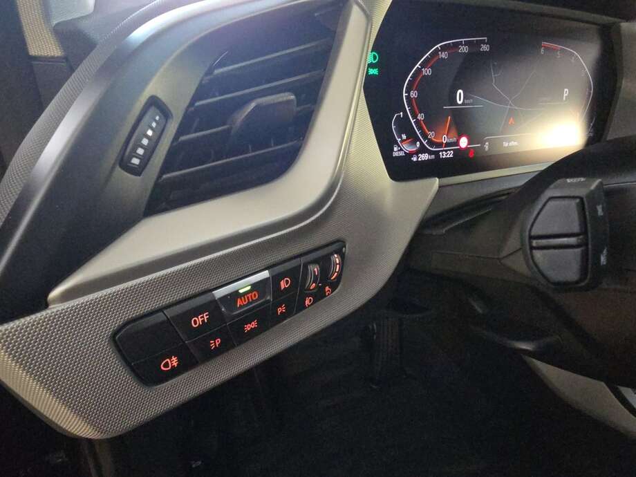 BMW 116d (Bild 17/18)
