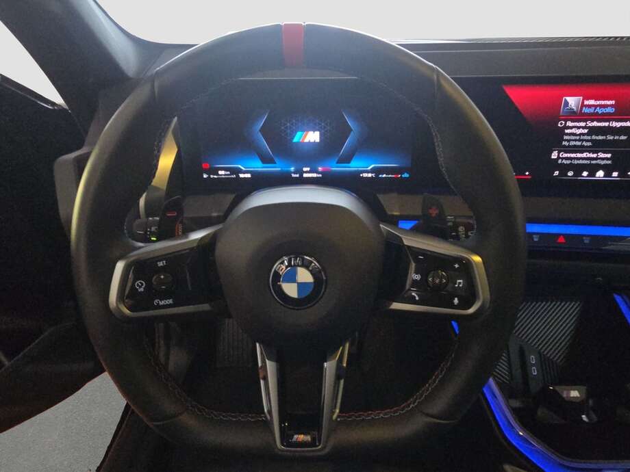 BMW X3 (Bild 12/18)