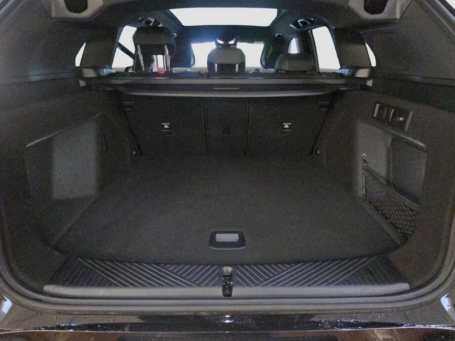 BMW X3 (Bild 15/18)