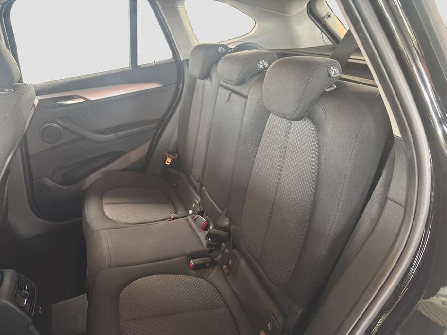 BMW X1 (Bild 14/17)