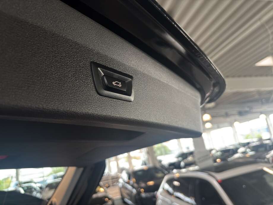 BMW X1 (Bild 16/17)